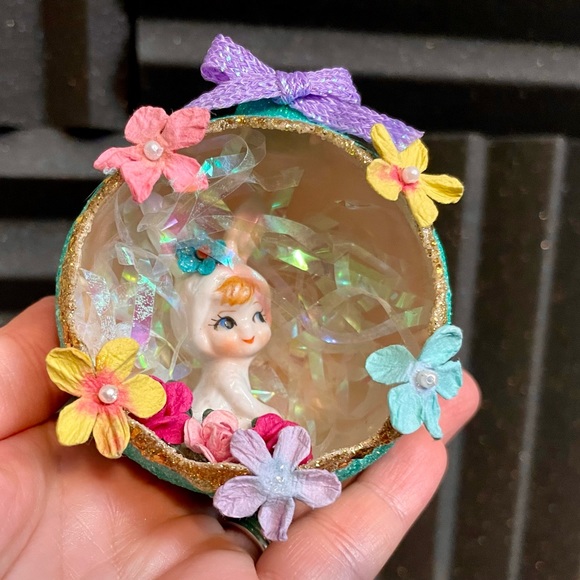 Handcrafted Refurbished Xmas Ball Easter Ceramic Bunny Girl Decorative Glitter - Picture 7 of 12